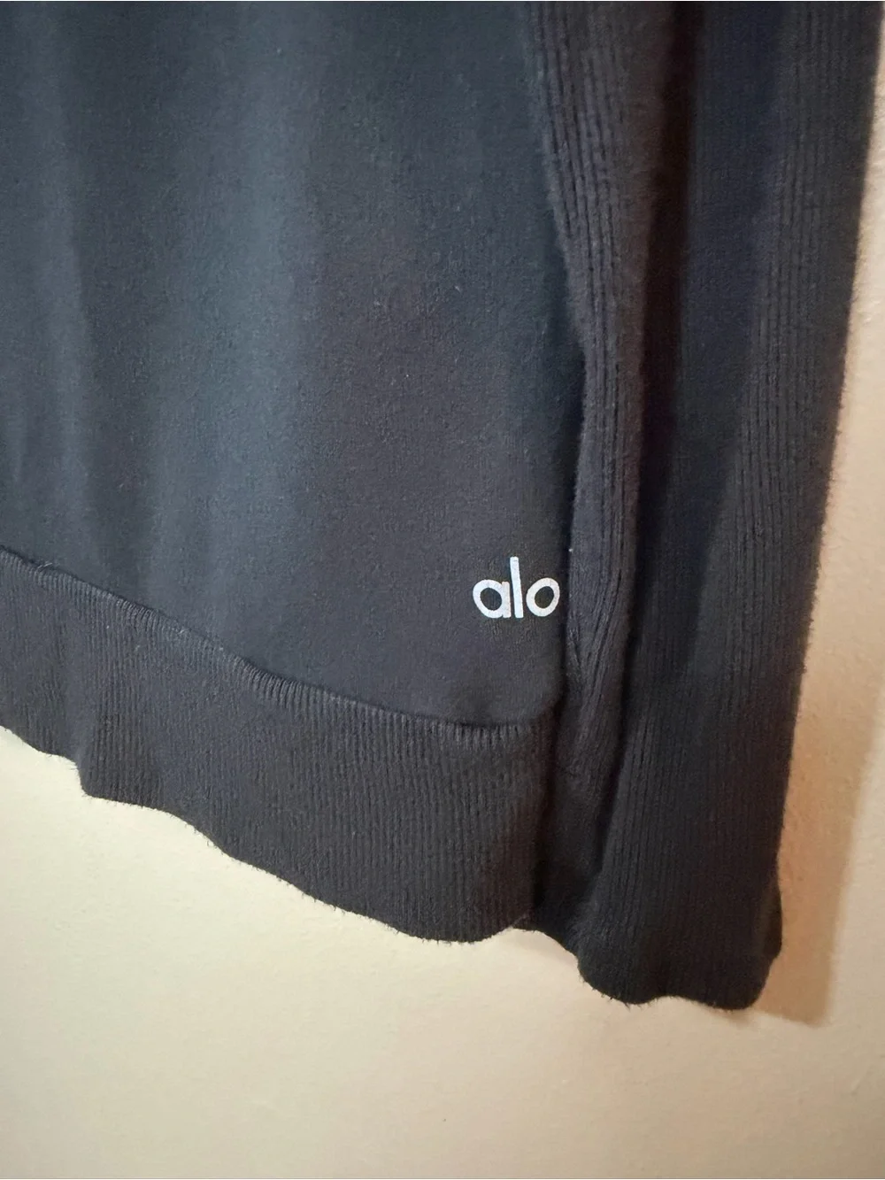ALO Yoga alo yoga